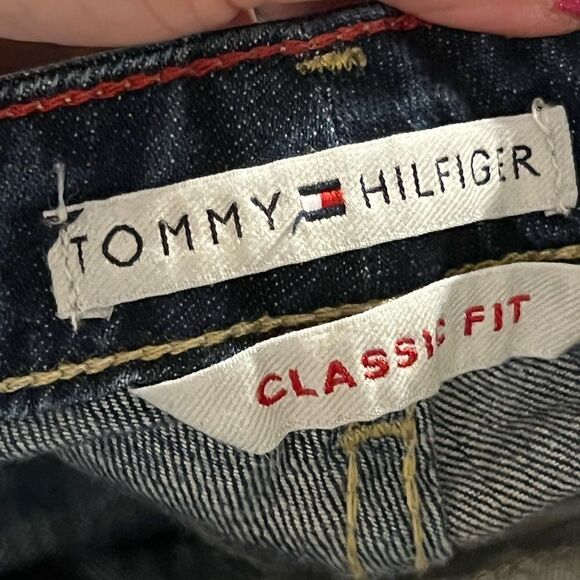 Tommy Hilfiger women’s size 10 classic fit jeans - Picture 5 of 6